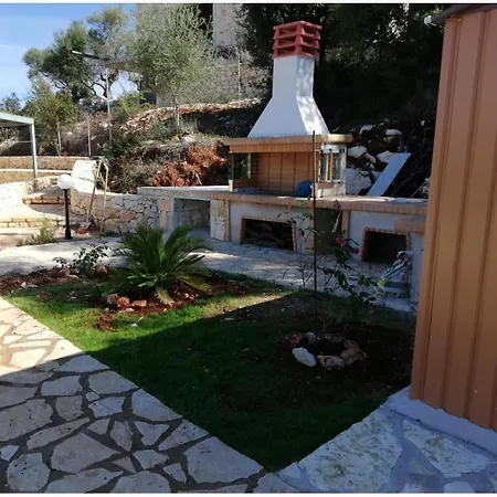 Vako Vathi (Meganisi)